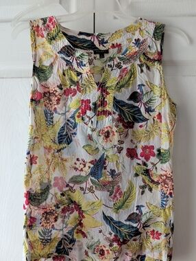Talbots White Multi Floral Sleeveless Shell Top